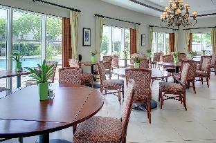 holiday inn express and suites kendall by ihg