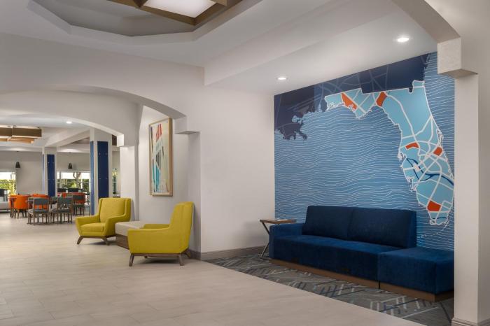 holiday inn express and suites kendall by ihg