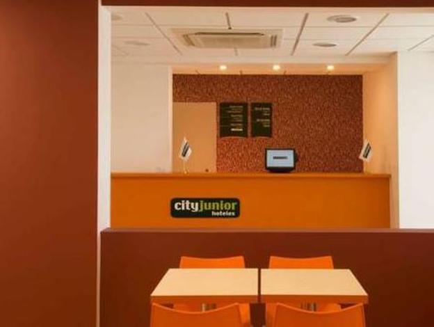 city express junior tuxtla gutierrez poliforum