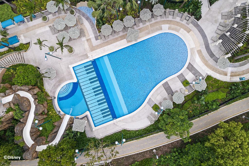 disneys hollywood hotel