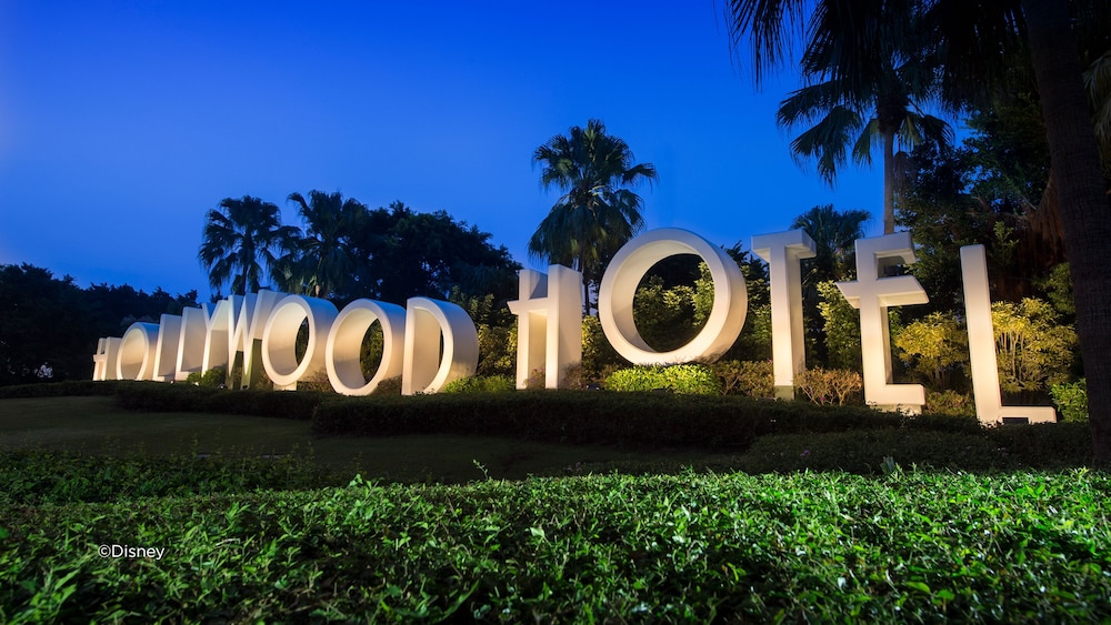 disneys hollywood hotel