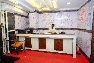 Aum Karthikeya Residency,Covelong,3 star