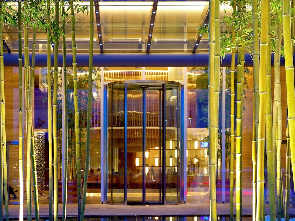 novotel citygate hong kong