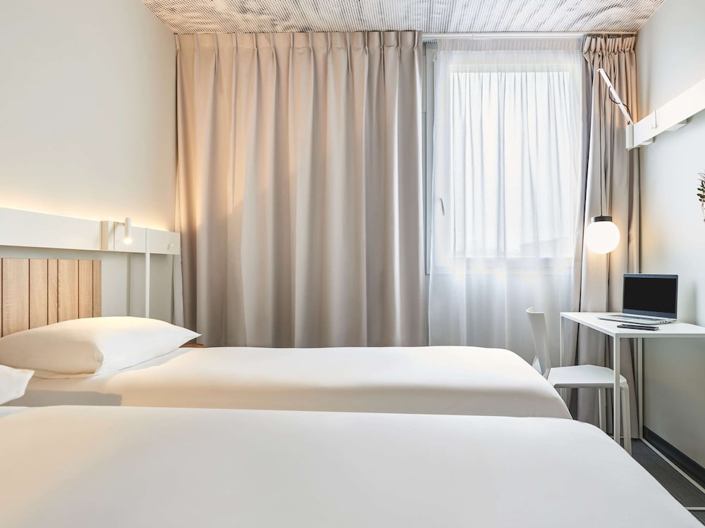 campanile paris sud clamart