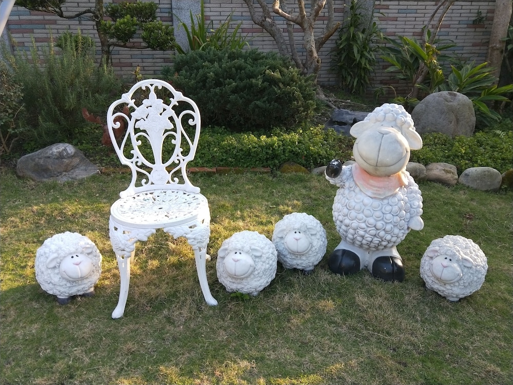 garden life homestay