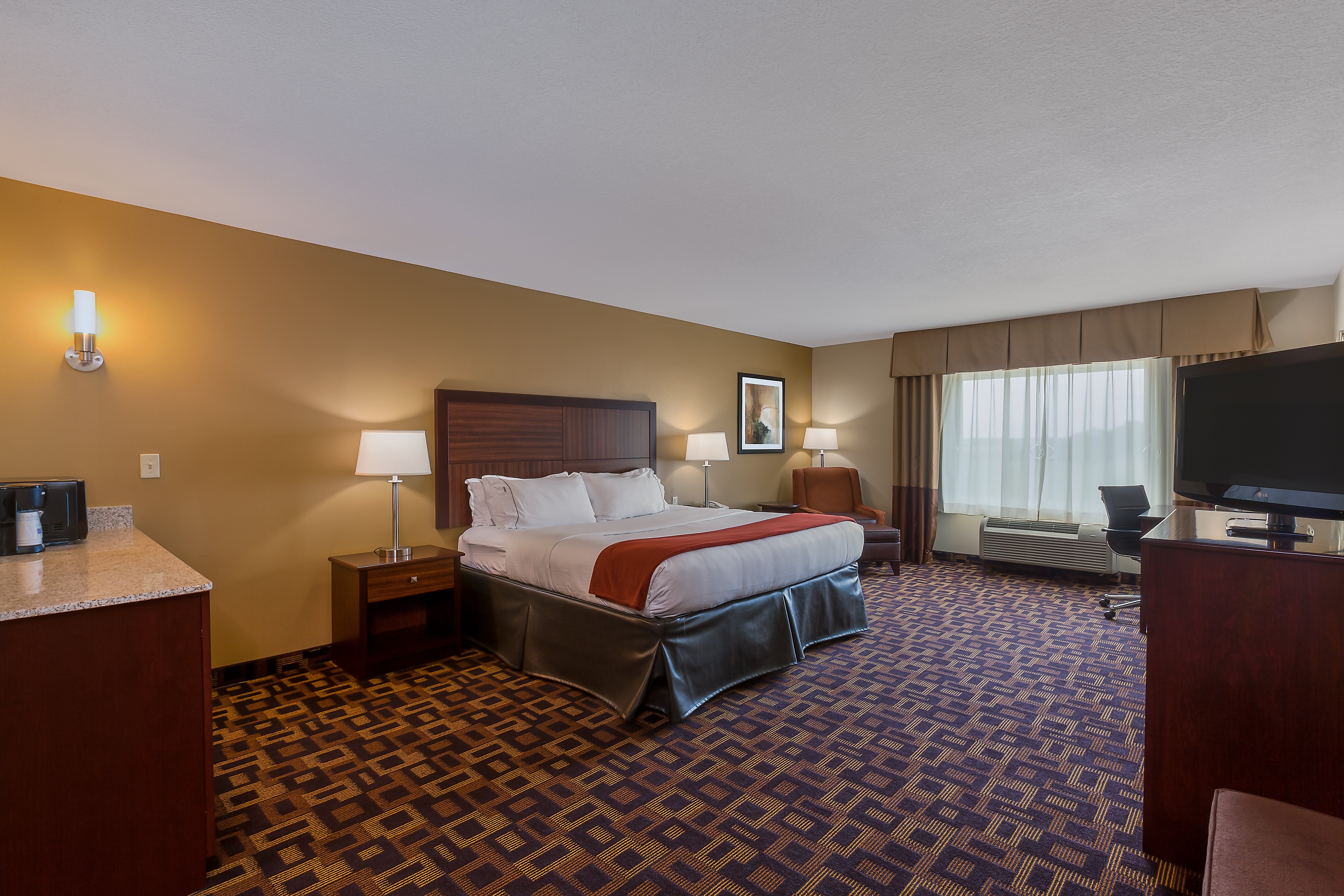 holiday inn express salinas by ihg