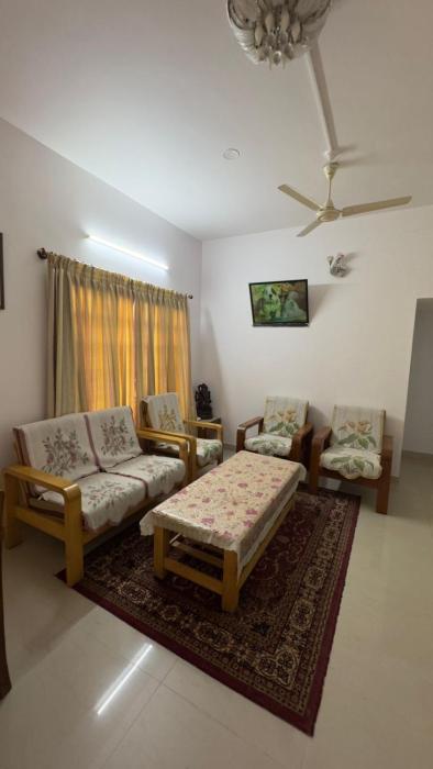 hsr homestay chethana