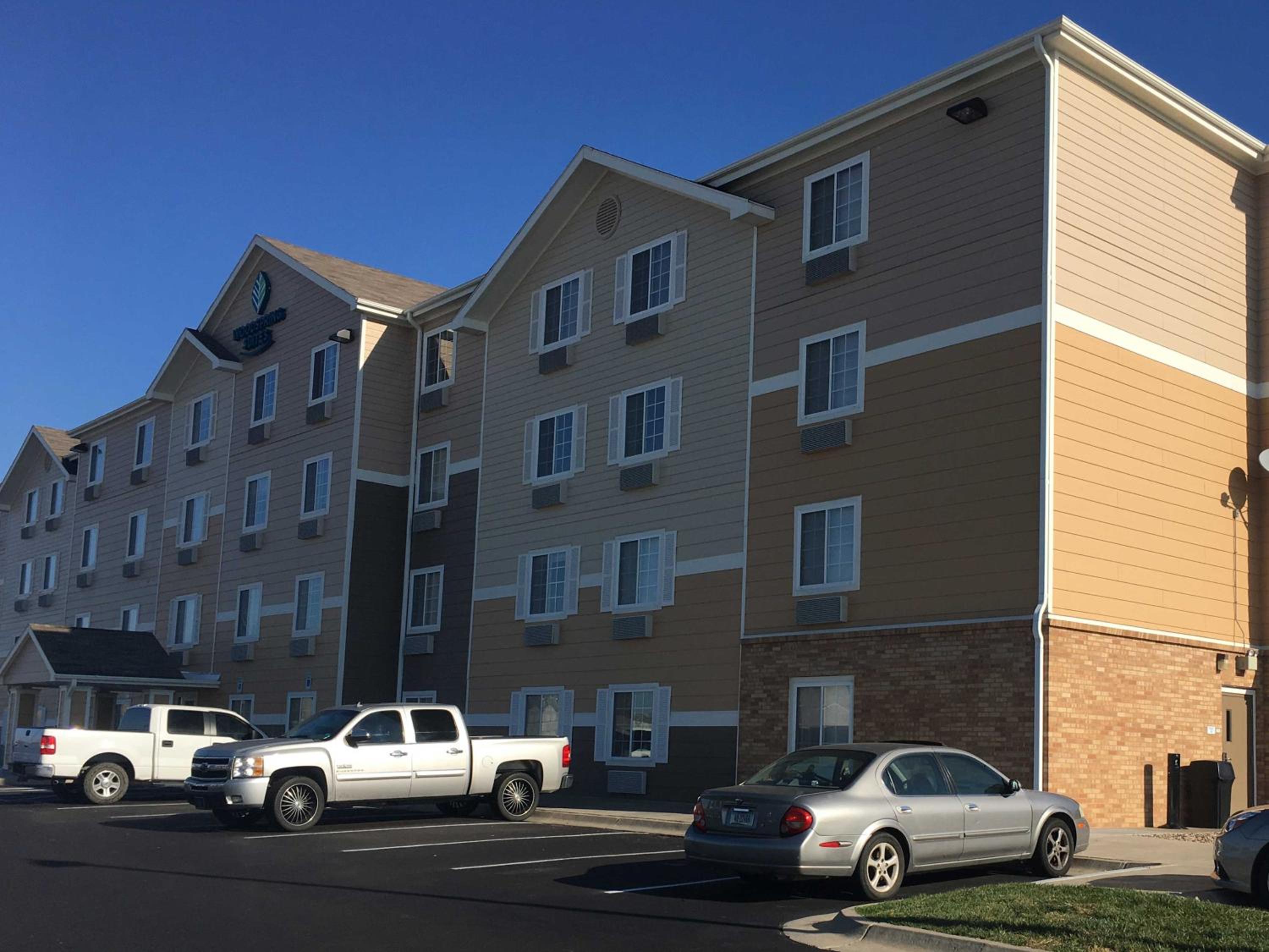 woodspring suites lincoln northeast i 80