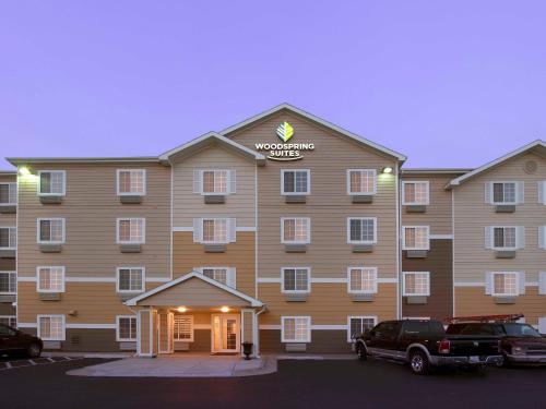 Woodspring Suites Lincoln Northeast I-80,,3 star