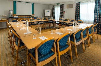 holiday inn express lichfield by ihg