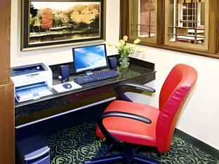 towneplace suites marriott meridian