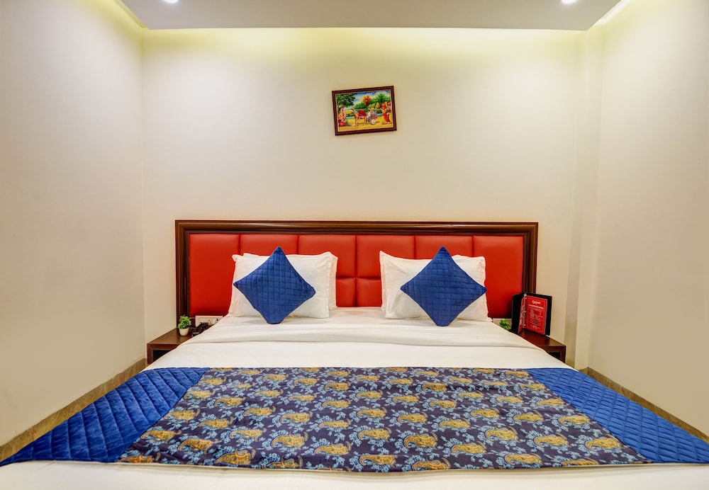 la sapphire hotel