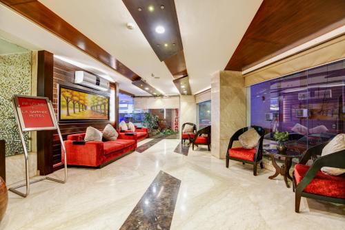 la sapphire hotel