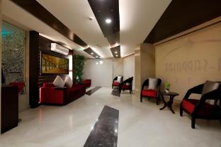 la sapphire hotel