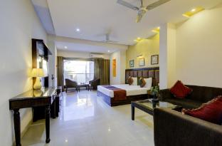la sapphire hotel