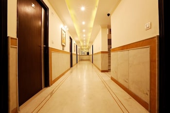 la sapphire hotel
