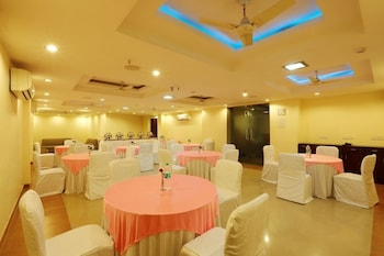 la sapphire hotel