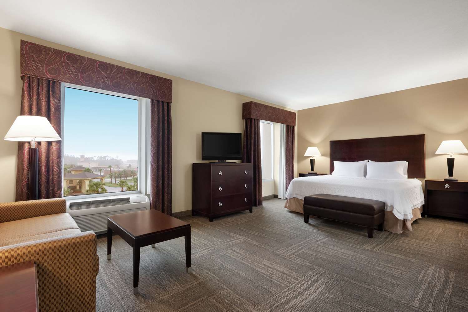 hampton inn and suites brunswick