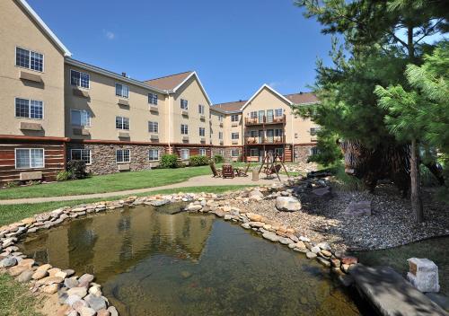 stoney creek hotel st joseph