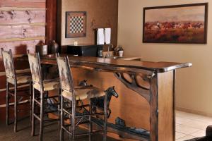 stoney creek hotel st joseph