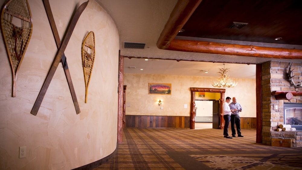 stoney creek hotel st joseph
