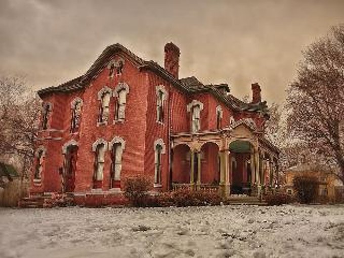 Whiskey Mansion,St. Joseph>>Buchanan County,3 star