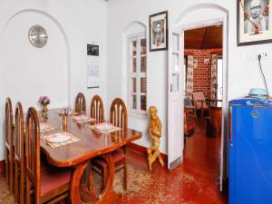 devashola homestay