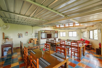 devashola homestay
