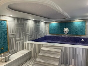 kutlucan oldtown hotel