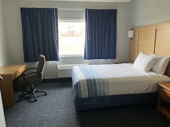 cozy house inn and suites
