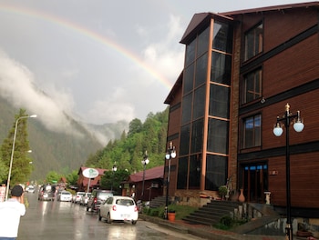 inanlar garden hotel and bungalow