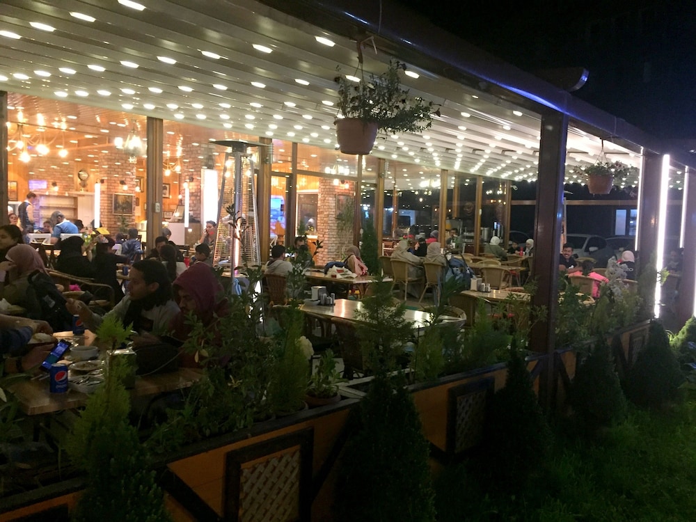 inanlar garden hotel and bungalow