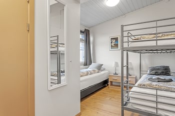 guesthouse vatnsholt