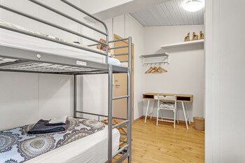 guesthouse vatnsholt