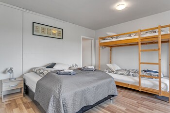 guesthouse vatnsholt