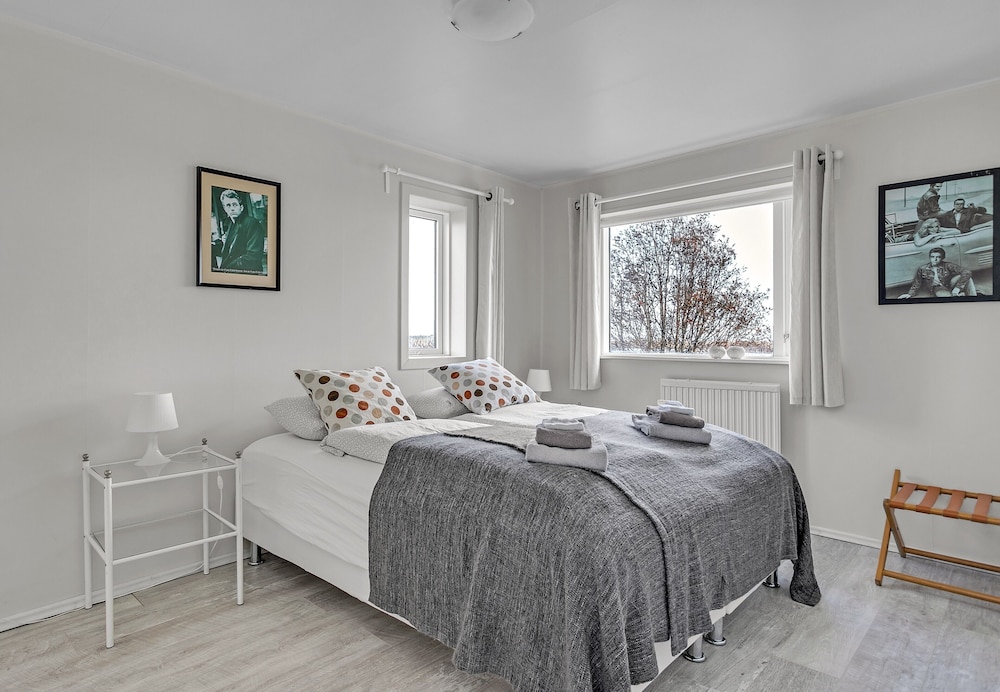 guesthouse vatnsholt