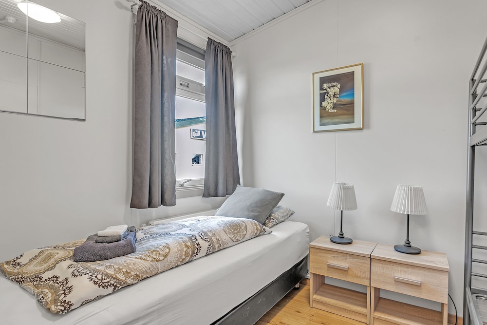 guesthouse vatnsholt