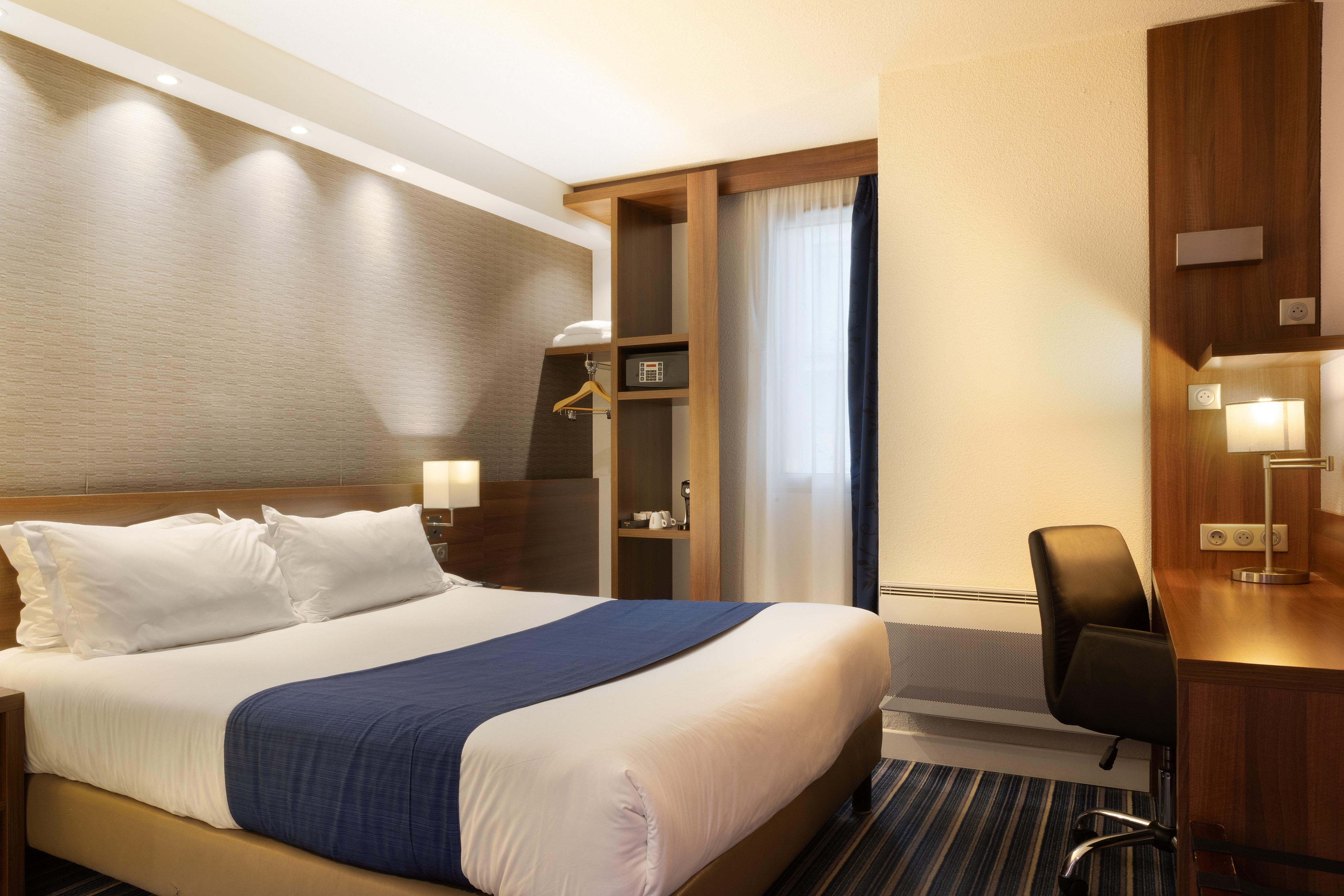 holiday inn express amiens by ihg