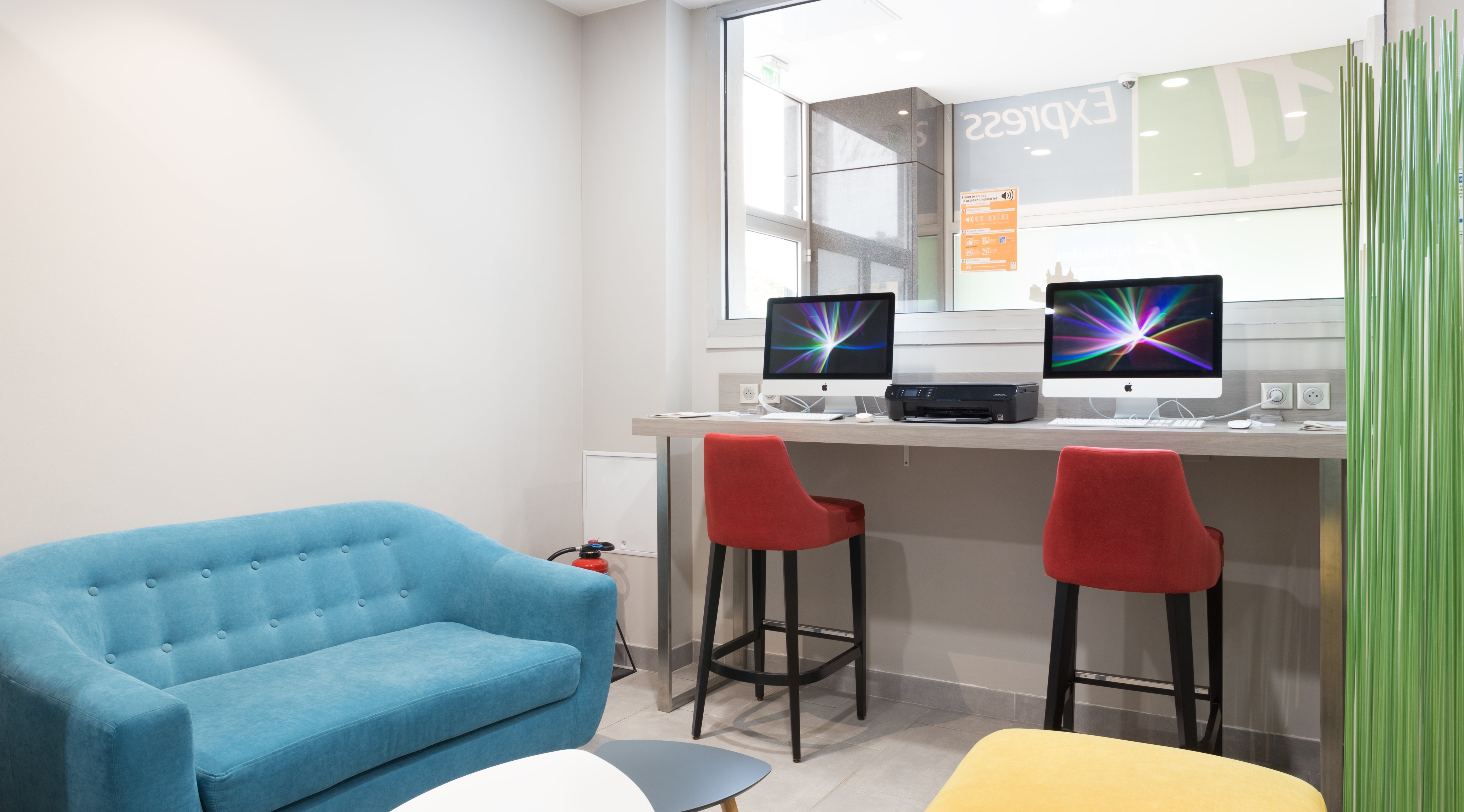holiday inn express amiens by ihg