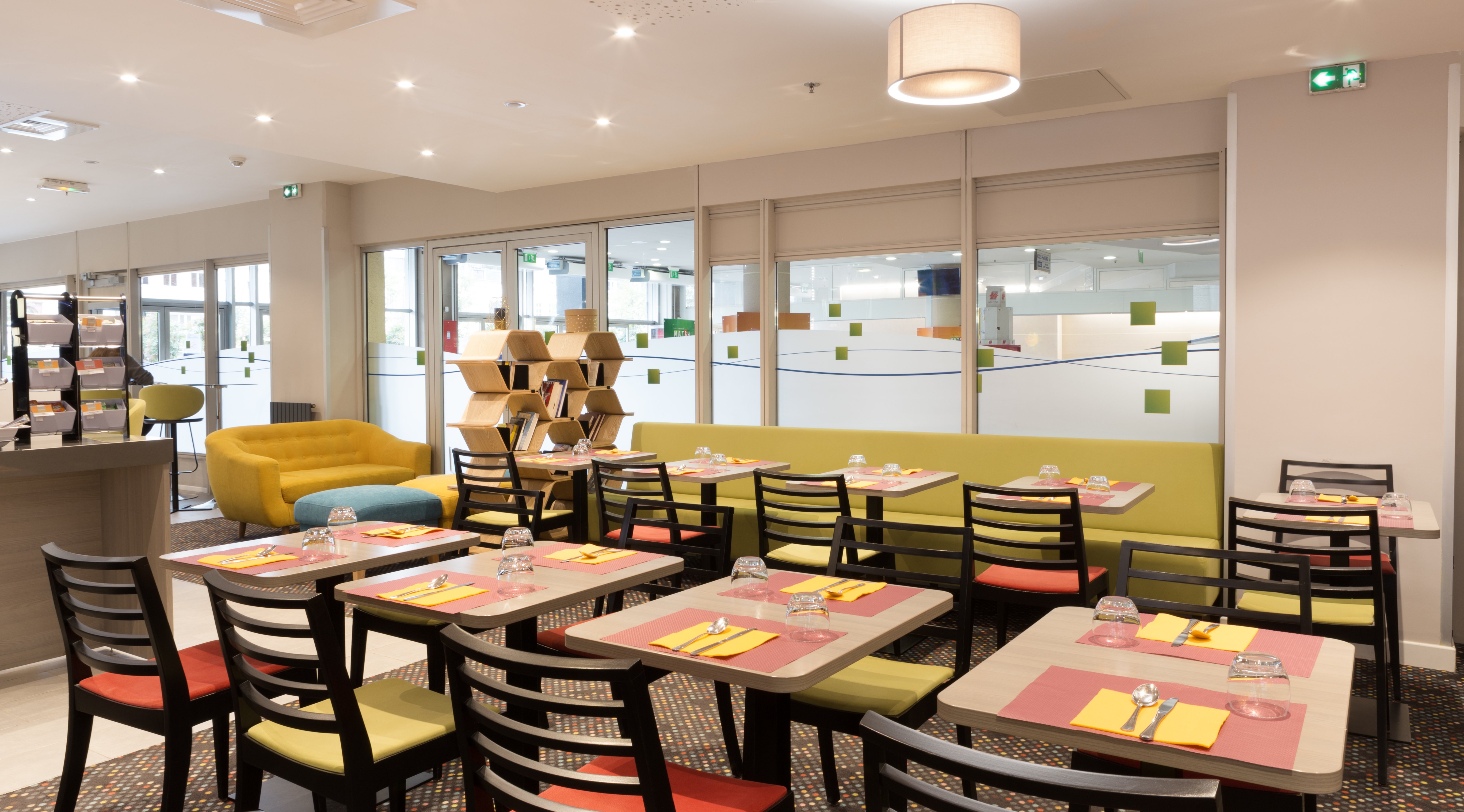 holiday inn express amiens by ihg