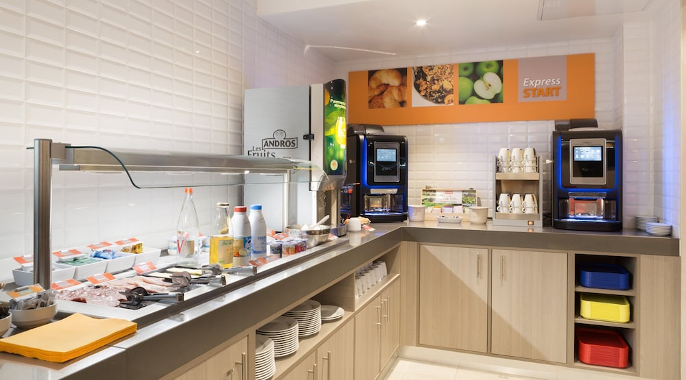 holiday inn express amiens by ihg
