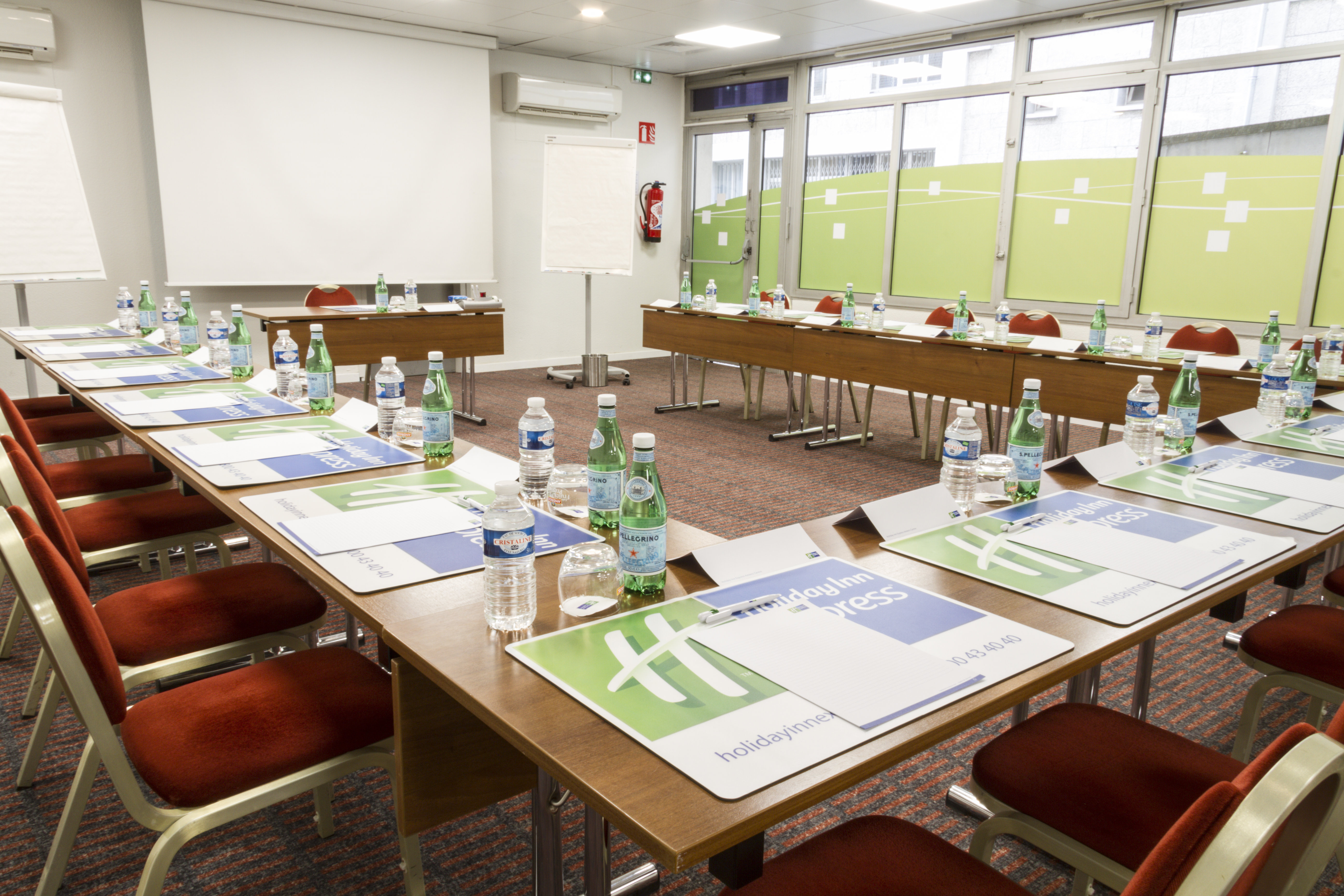 holiday inn express amiens by ihg