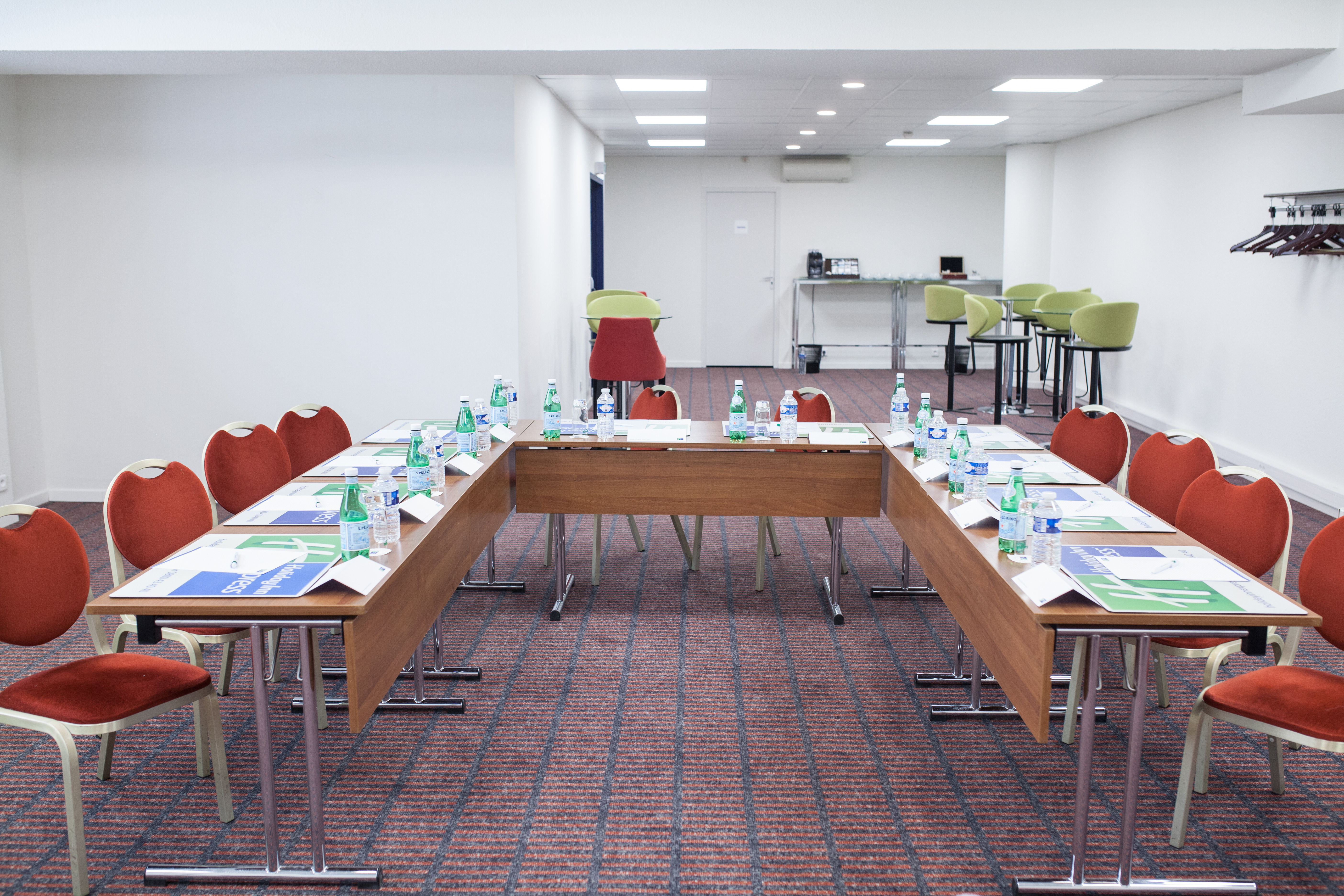 holiday inn express amiens by ihg