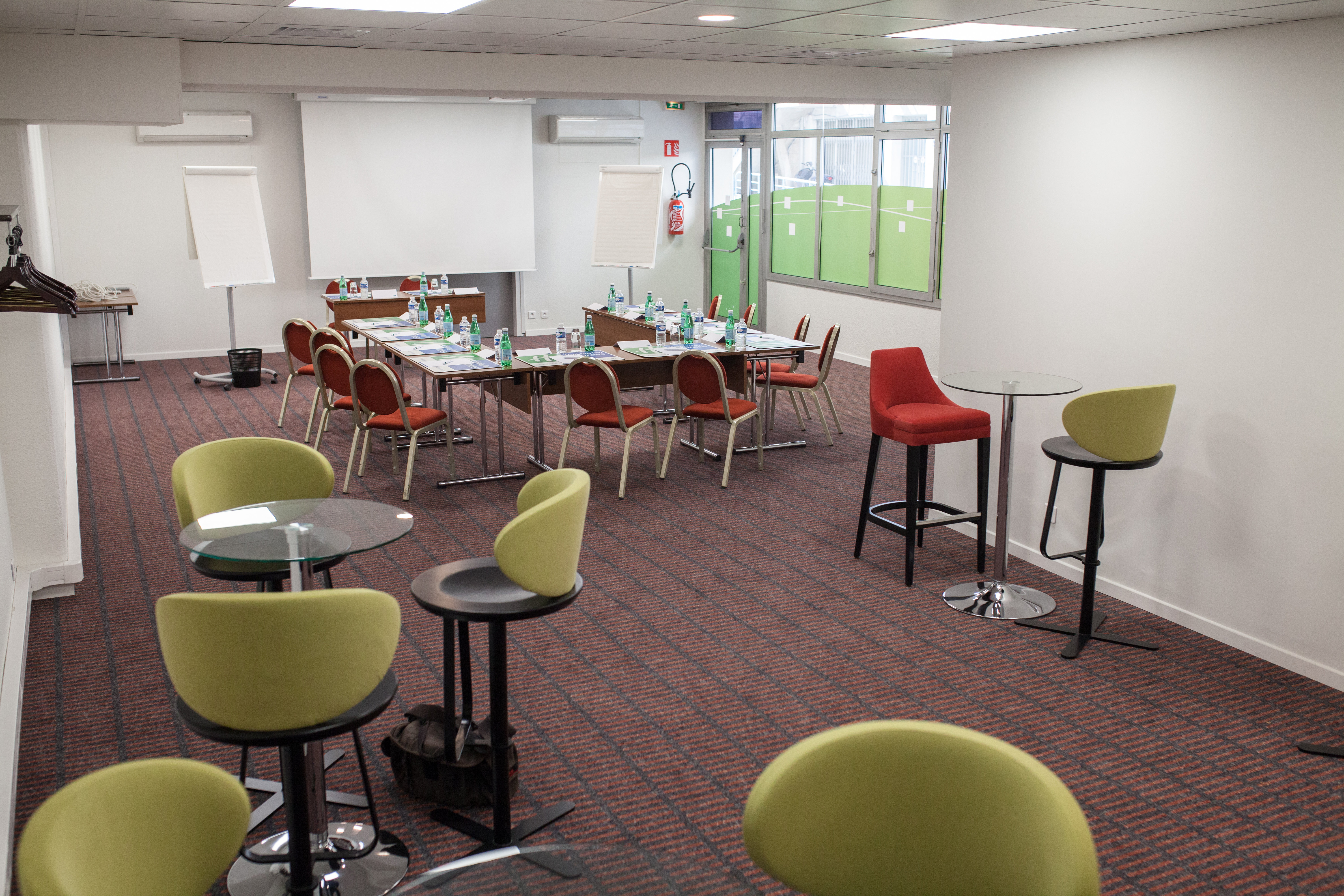 holiday inn express amiens by ihg