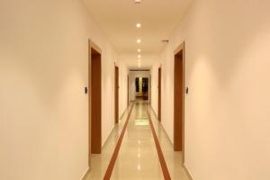 Raas Residency,Kochi>>Ernakulam,3 star