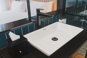 century city hotel bridgewater