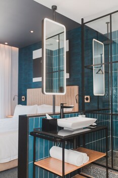 century city hotel bridgewater