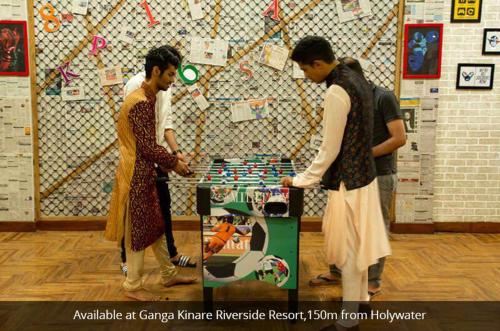 Holywater By Ganga Kinare,7, Virbhadra Rd, Near Aiims Rishikesh, Avas Vikas Colony, Rishikesh, Uttarakhand 249201,3 star