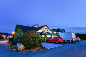 Comfort Hotel Evreux,Near Evreux Cathedral,3 star