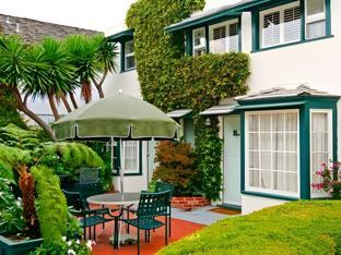 carmel fireplace inn